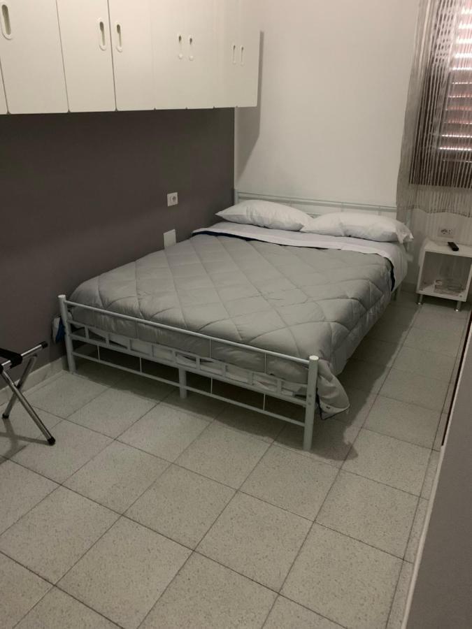 Bedroom Low Cost Di Elisa Quartucciu Eksteriør bilde